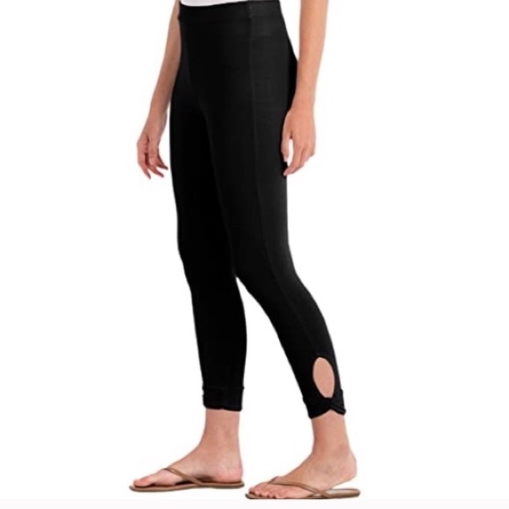 Fresh Produce Black Sanibel Capri Leggings